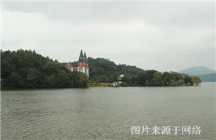 http://2fwaww.4000500521.com//upimg/seot/t20170725135339254.jpg