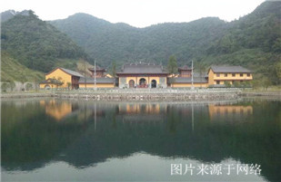 http://2fwaww.4000500521.com//upimg/seot/t20170725140052338.jpg